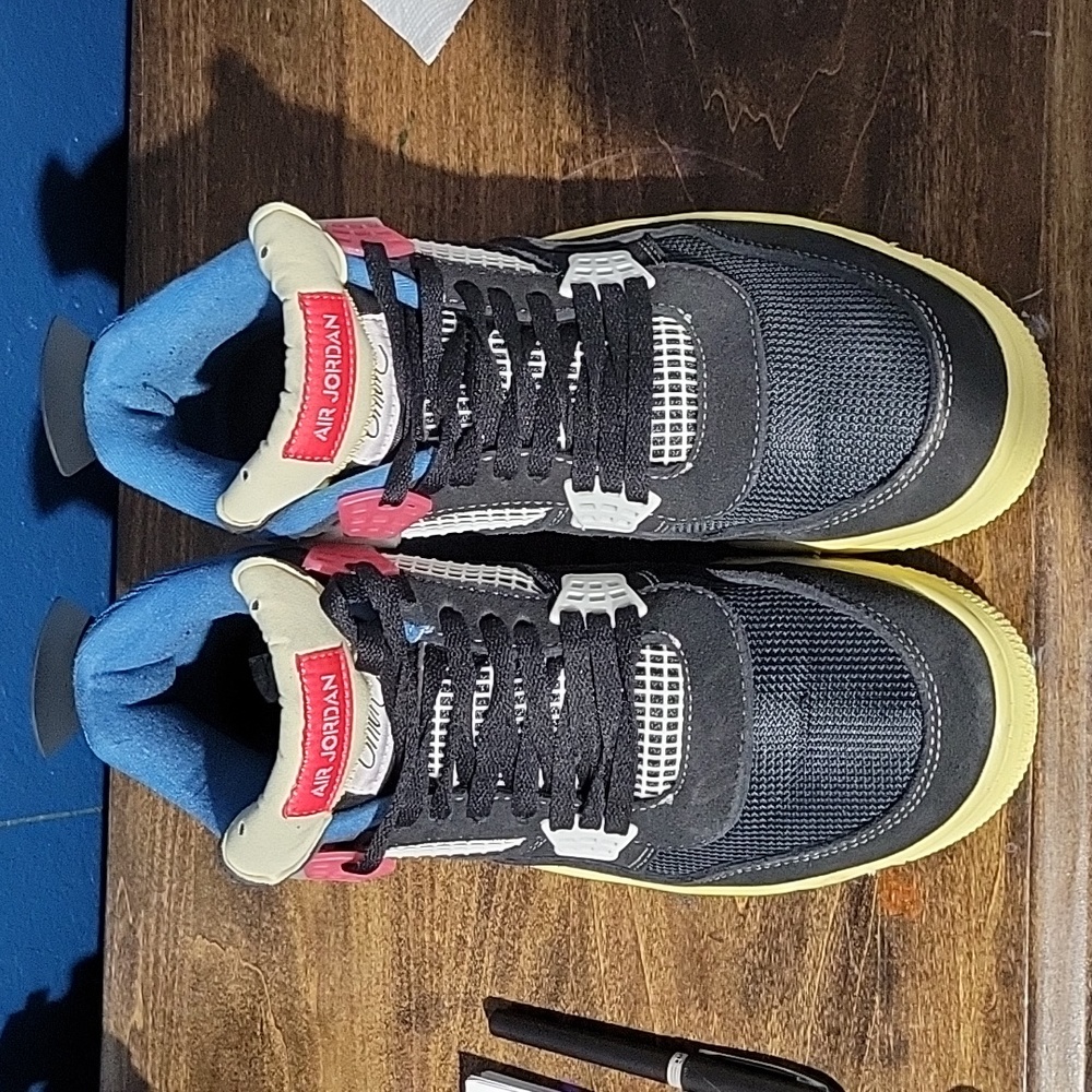 Jordan 4 Union Off Noir